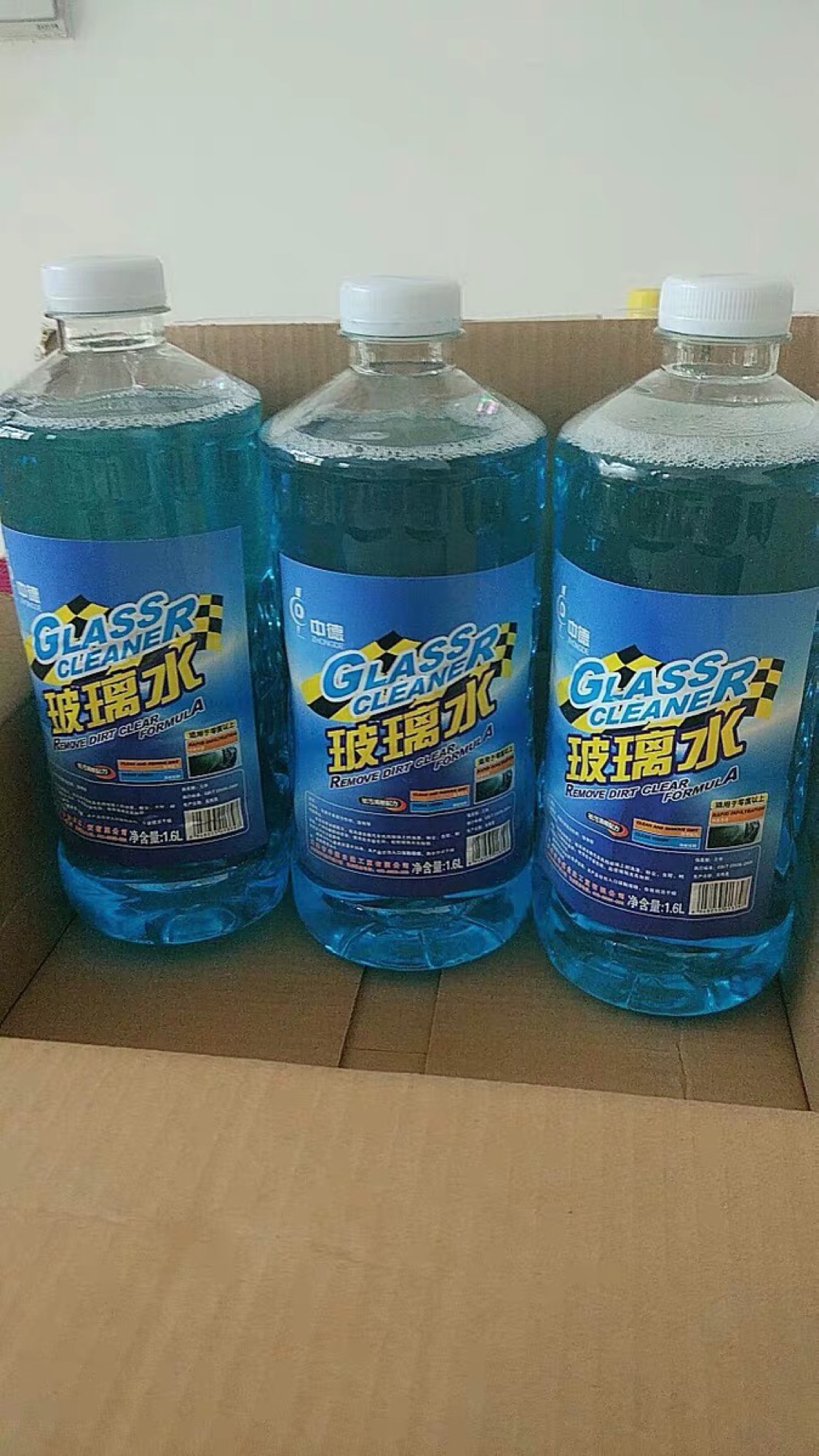夏季如何選擇汽車防凍玻璃水？三桶裝套裝為你解憂